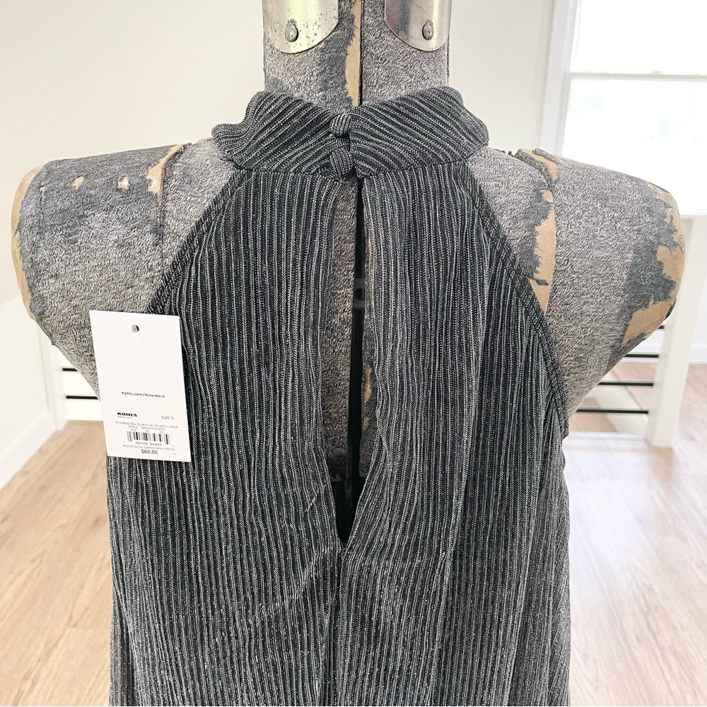 ⚫️
NWT S black and silver sparkly, mock neck, mini dress - Picture 7 of 9